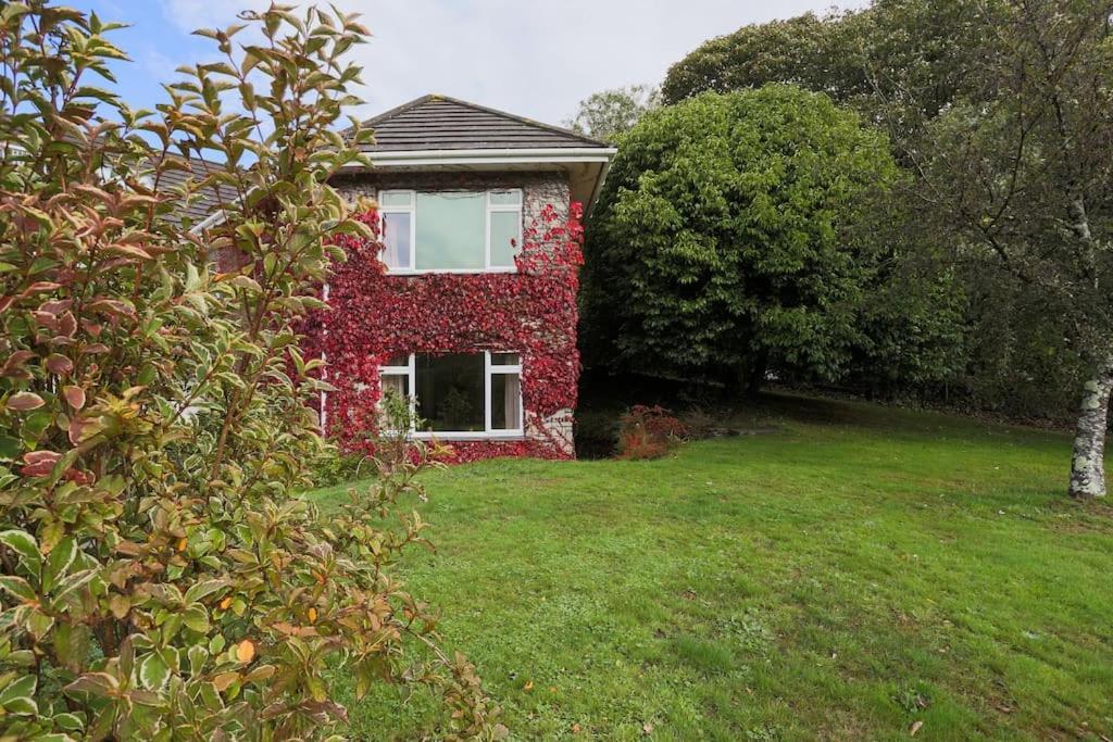 Truro Apartment In A Stunning Quiet Location Екстериор снимка